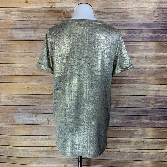 Anthropologie Akemi + Kin Festive Shine Top Tee - Picture 3 of 8